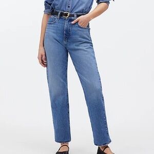 Madewell The Petite '90s Straight Crop Jean